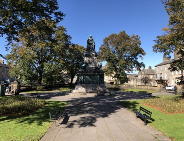 Dalton Square Lancaster featuring the statue of Queen Victoria visited on our Lancaster Walks itinerary